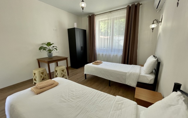 Eski Cesme Guest House