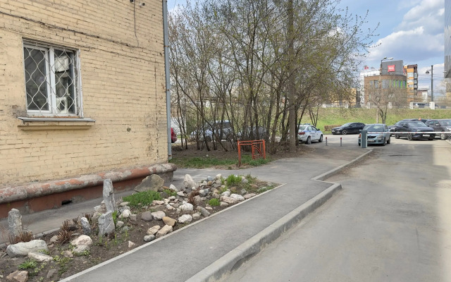 Na SHaposhnikova Apartments