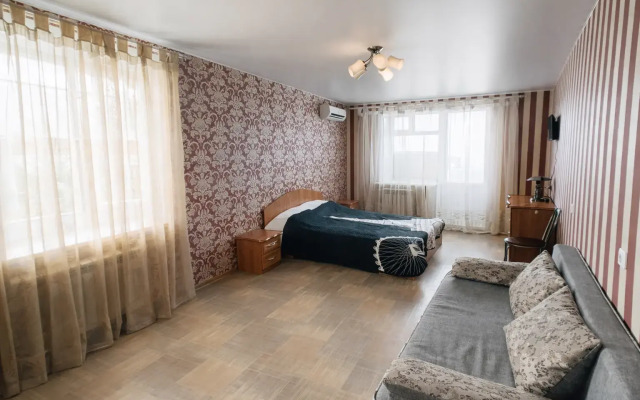 Апартаменты Октябрьская 221