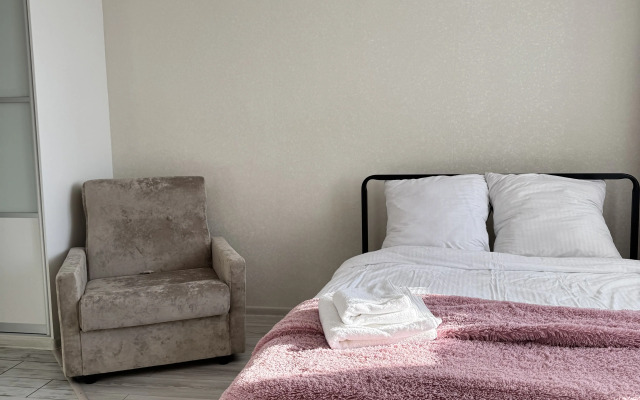 Uyutnaya Studiya S Velikolepnymi Zakatami Flat