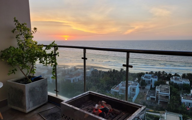 Penthouse Sea-View W Beach Near By Apartments