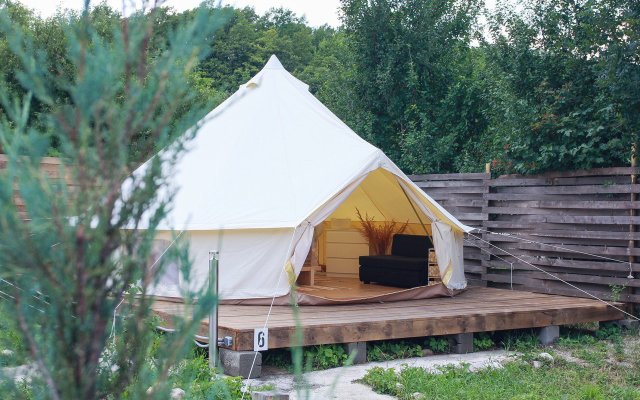 Palatka-Haus Camping