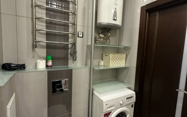Apartamenty v tsentr goroda Omsk Flat