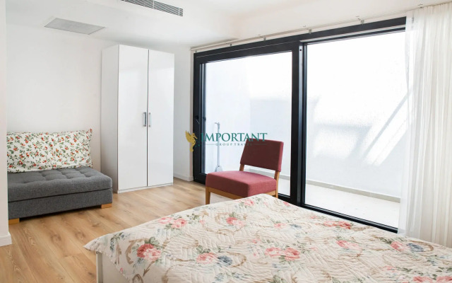 BD498-Gümüşlükte 4 Odalı Özel Havuzlu Villa