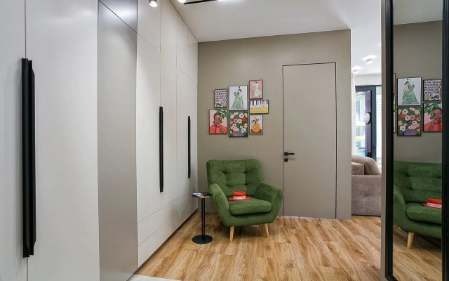 Na Ulitse Drazhinskogo 48 Flat