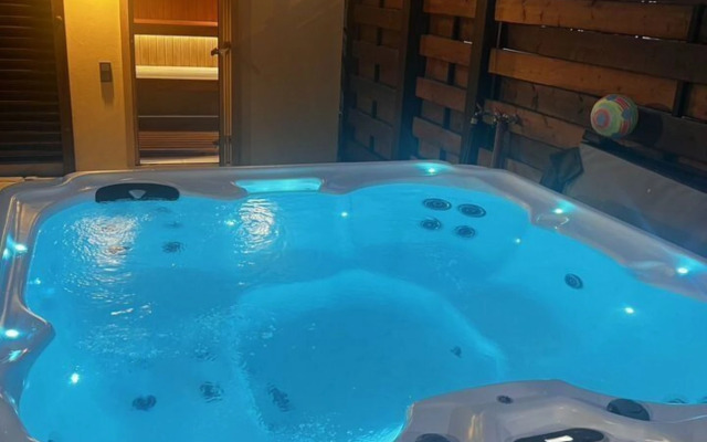 Na Ulitse Figurnoy 12/2 Private house