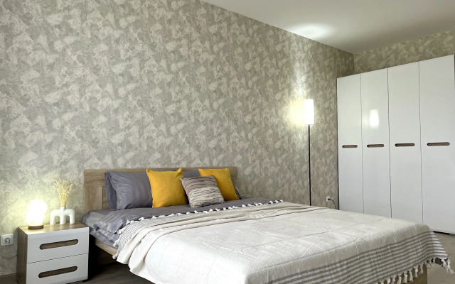 Na Geroya Yakova Pavlova Flat