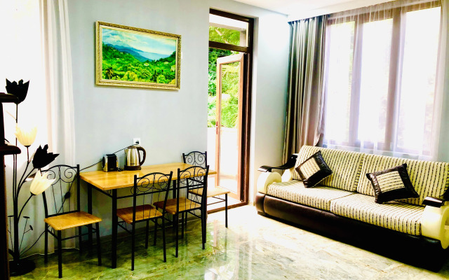 Отель Holiday House Green Gape Batumi
