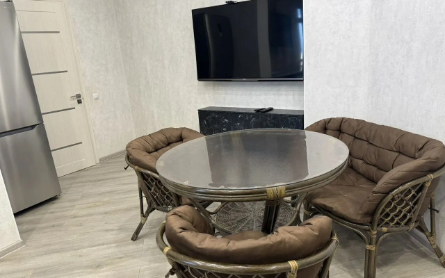 Апартаменты евродвушка в комплексе Рашад