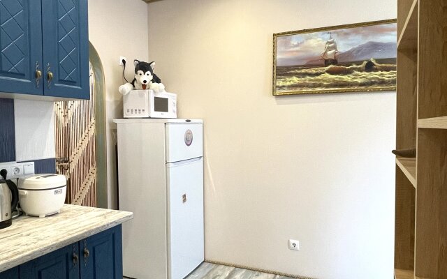 Апартаменты Уютная квартира-студия недалеко от моря