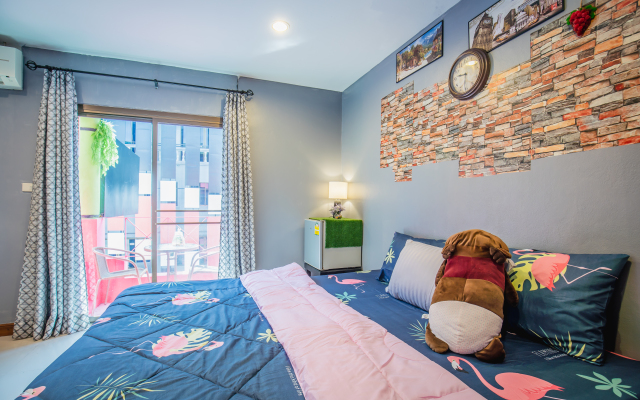 Menulis Coolly House Patong Guest House