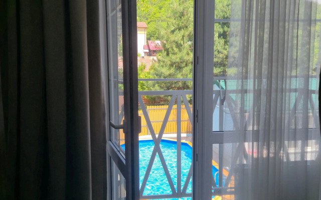 Apartments Guests