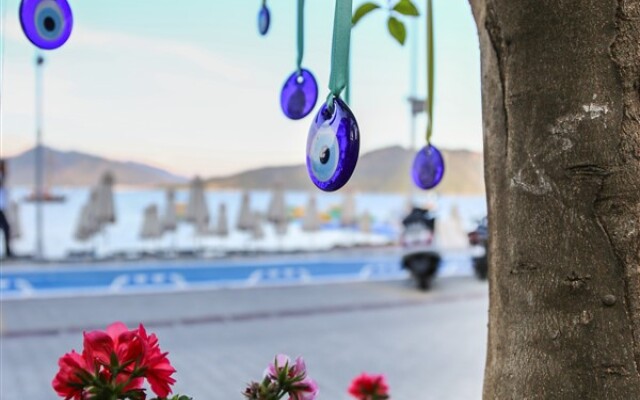 B&B Yüzbaşı Beach Hotel