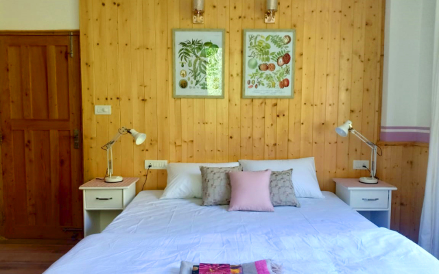 Seclude Orchard Manali Guest house