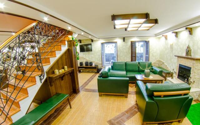 Noviy Bereg Yacht Club