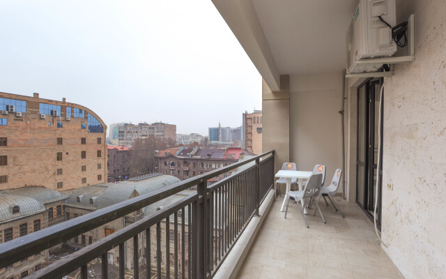Stay Inn on Koghbatsi Str. 16-62 Apartments