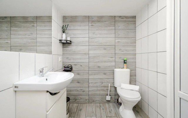 Uroom Econom Apartments 1