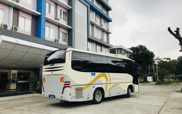 Broadway Yangon Hotel