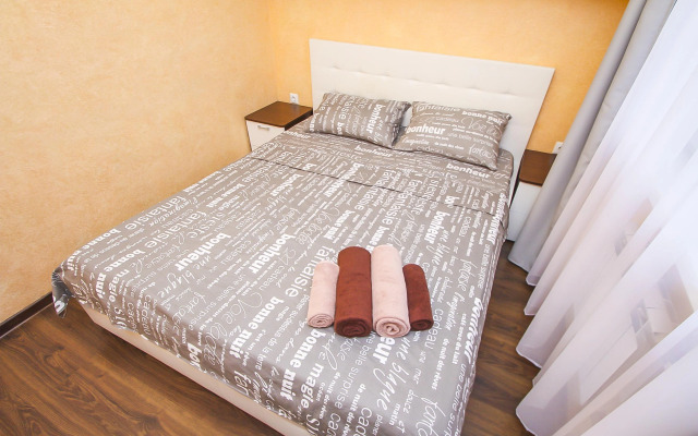 Апартаменты 2 комнатная квартира Тюменский тракт 2