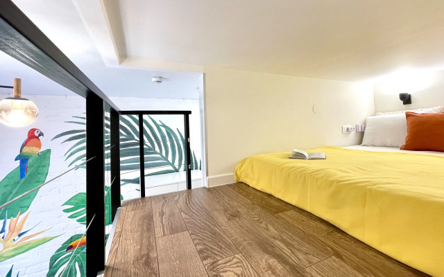 Квартира 2 Ночи на улице Жуковского 28 (2)