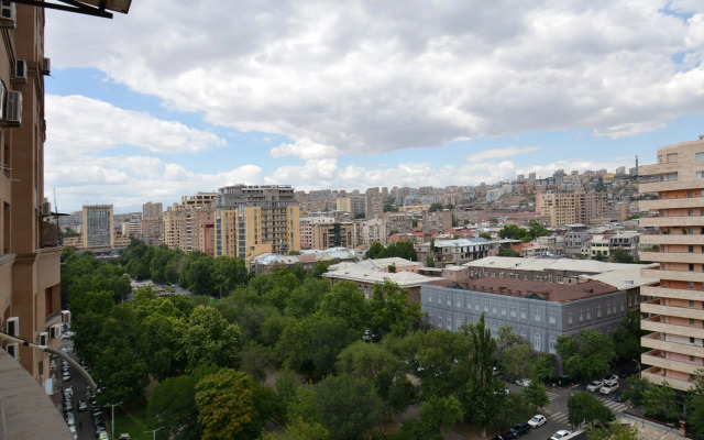 2-K v Novostroyke, Ulitsa Pavstosa Byuzanda, Bu955 Flat