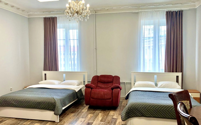 Апартаменты SpbStay на Вознесенском проспекте 3-5