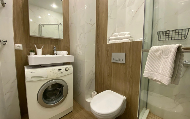 V Centre Berdska OTDYH na 4 gostej Apartments