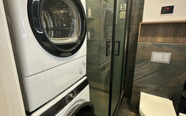 Tolstogo 28 Flat