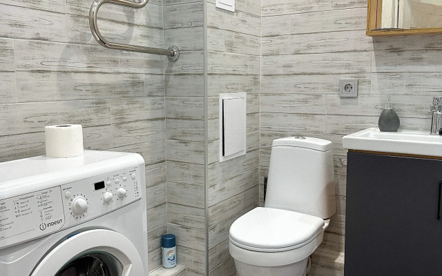 Na Piskunova Flat