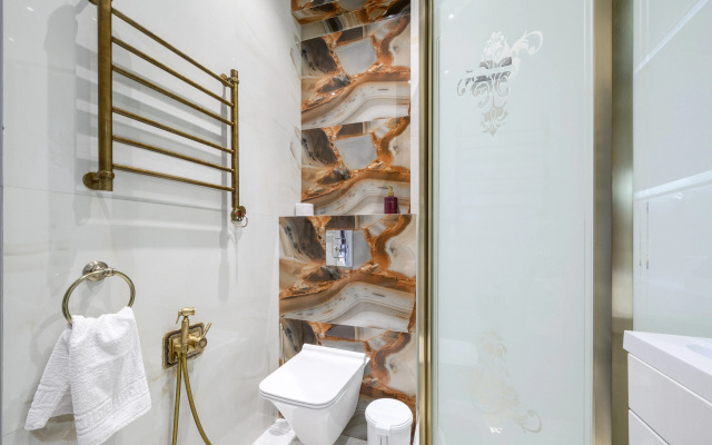 Luks Krasiveyshiy v ZhK "Barselona Park" s Bol'shim Balkonom i Vidom na More Apartment