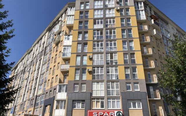 Royal Red Apartment U Korolevskikh Vorot Flat