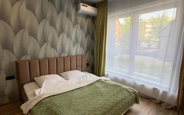 Lyuks V Zhk Strizhi Siti S Konditsionerom Flat