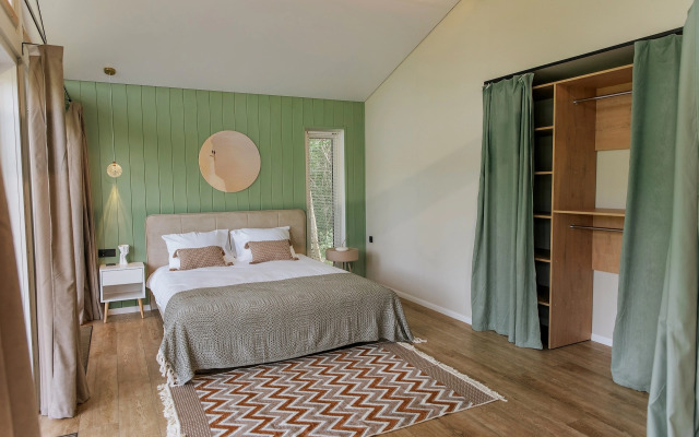 Kottedzh 105m2 V Tikhom Lesu Private house