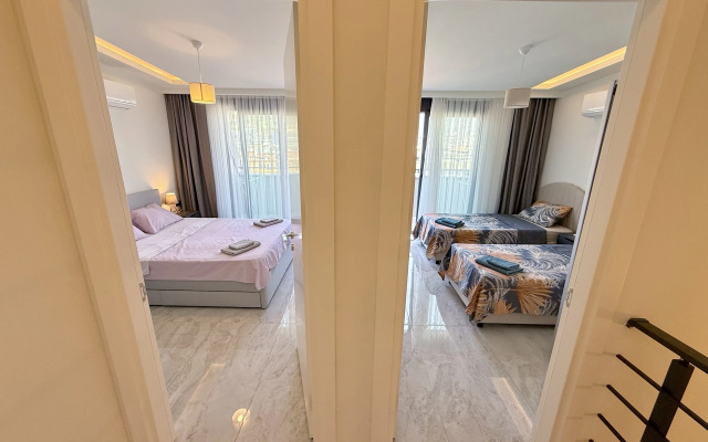 SA Apartments Spacious 2bd Duplex