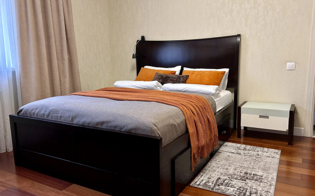 Квартира Просторная 2-х комнатная близ острова Канта