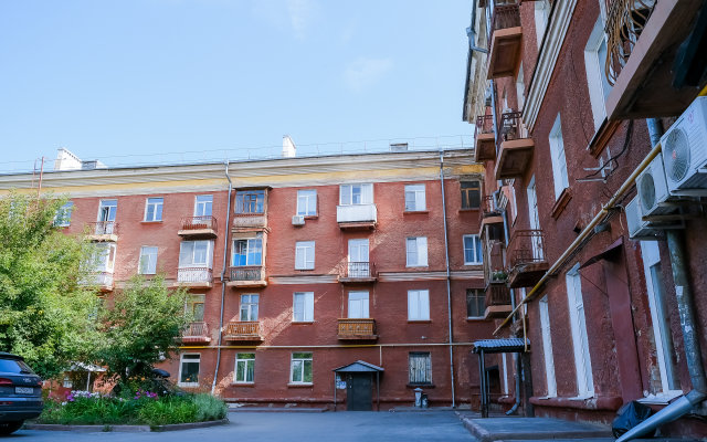 Unique Apart Provans s dzhakuzi ryadom s naberezhnoy i fontanom Vesenney 7 Apartments