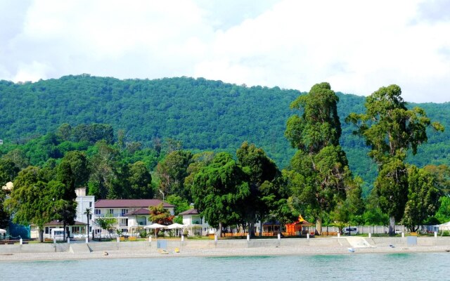 Anakopiya Club Hotel