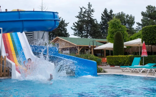 Lims Bona Dea Beach Hotel – All Inclusive