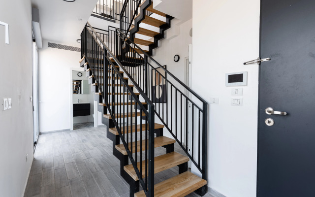Blueground at Florentine Penthouse 3 Balconies ID21 Apartments