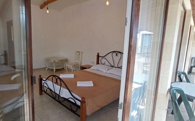 Studiya 3 4 Apartments