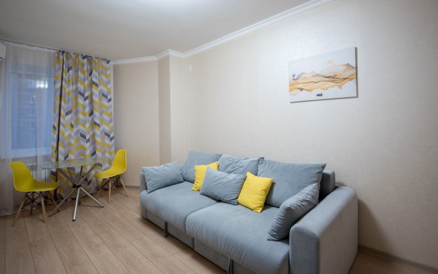 Smile Apartments S Vidom Na Prud V Zhk Ryabinina Apartments