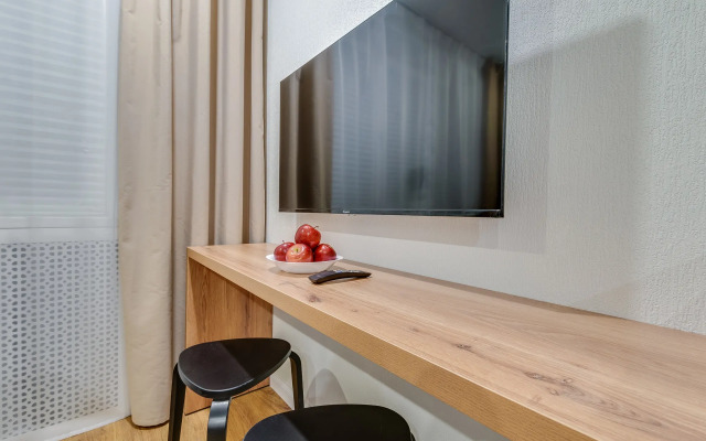 101Apart U parka S ozerom Apartments