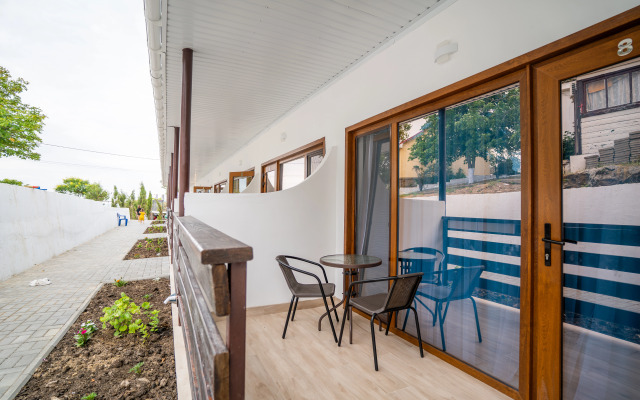 Семейный отель АзовЛенд