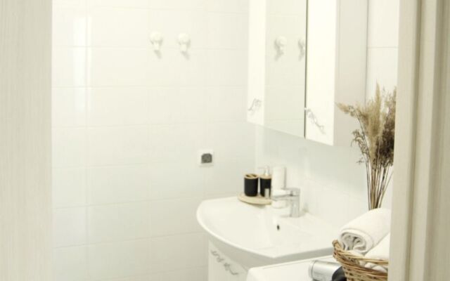 Two-Room Flat Mira str. 45