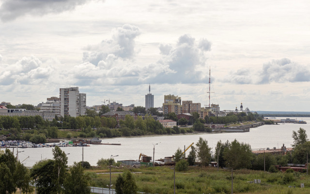 Отель  Меридиан