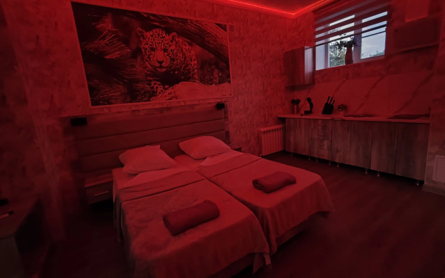 Na Krasnoy Armii 136/4 Apartments