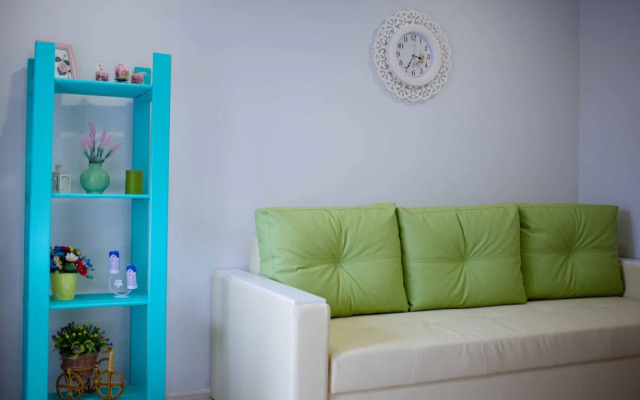 Yani Apartments