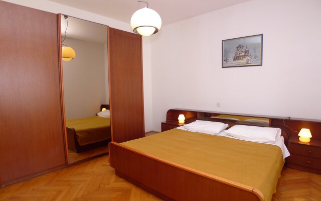 With Sea View Apartments