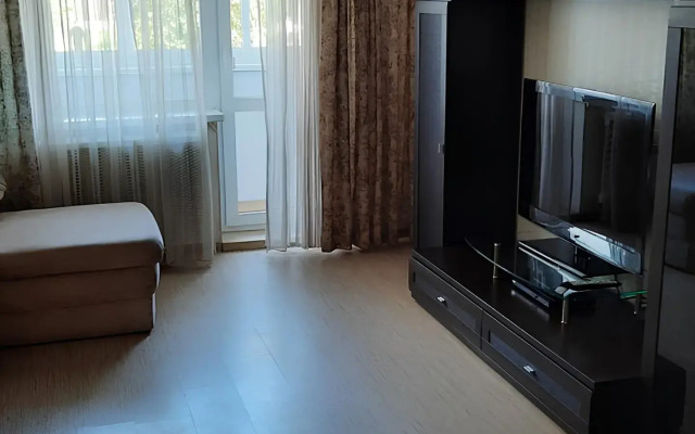 Trehkomnatnaya V Zelenogradske Nedaleko Ot Morya Flat