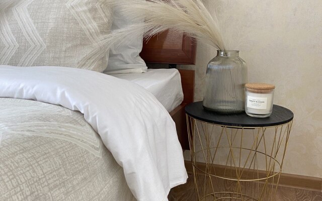 Квартира Малахова 44